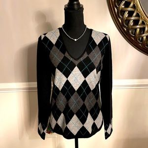Women’s V neck Cashmere sweater